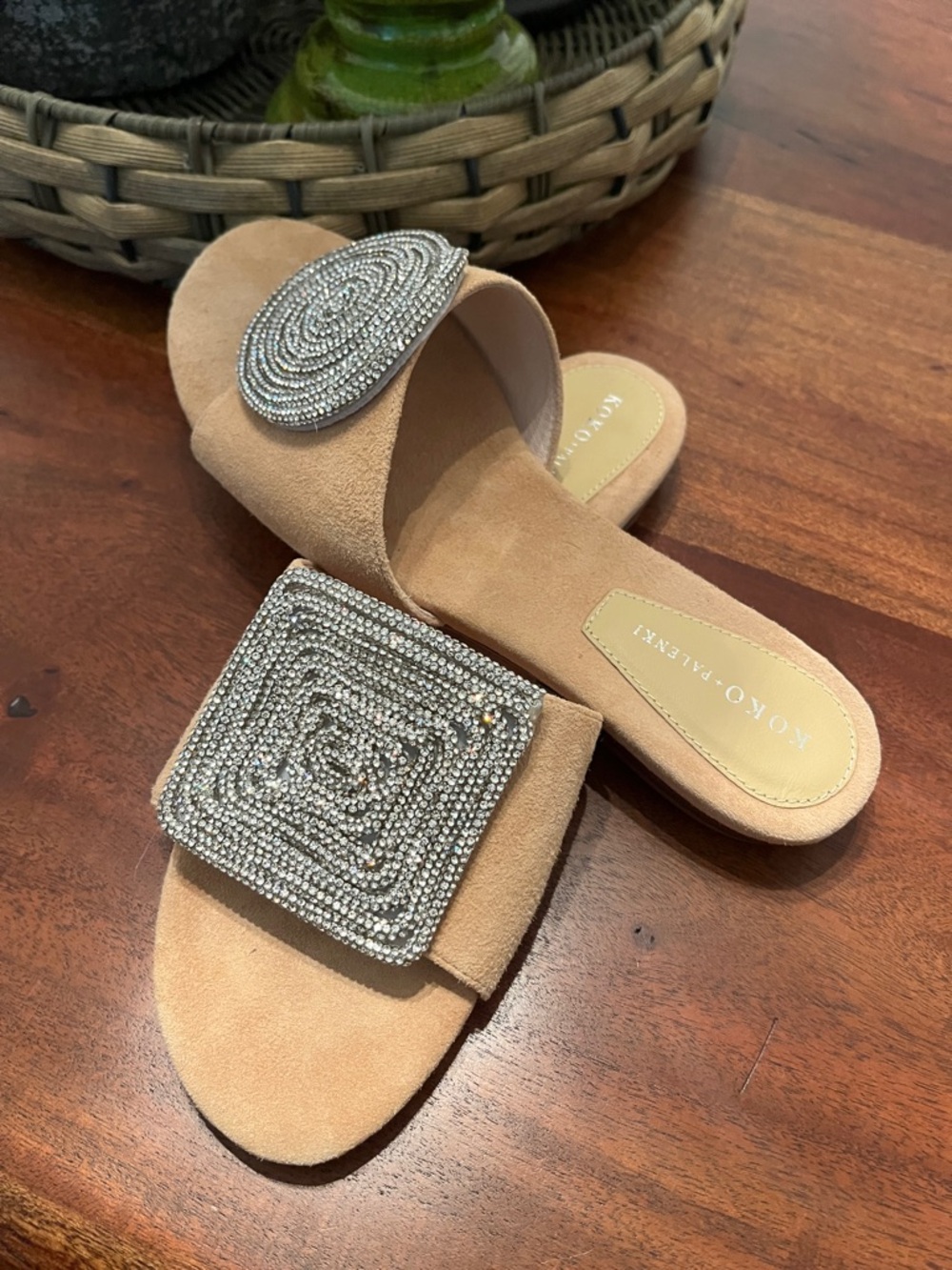 KOKO + PALENKI DINA SUEDE SLIDE SANDALS SILVER EMBELLISHMENT SIZE 9.5 nwot - Picture 5 of 5